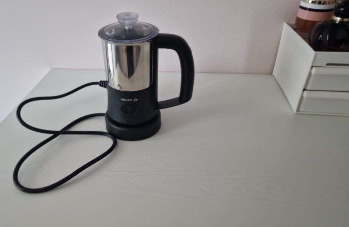 Aparat de spumat lapte pentru Capucino si Latte Macchiato