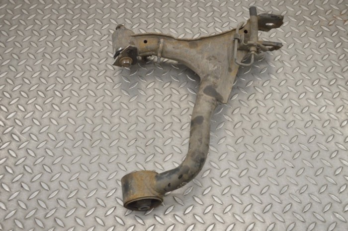 Braț inferior dreapta față LAND ROVER DISCOVERY IV L319 2015 18254923