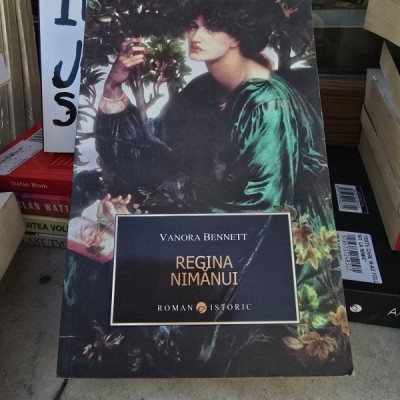 Regina Nimanui - Vanora Bennett foto