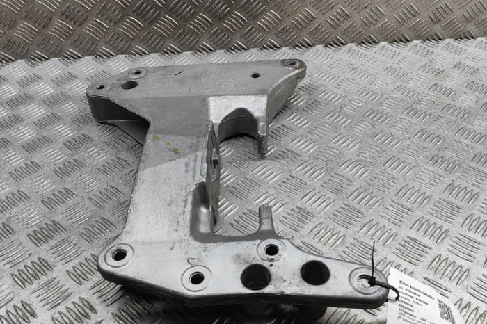 Suport cutie de viteze BMW 3 G20, G28 2024 OEM: 9485331,9485330 | 28246659