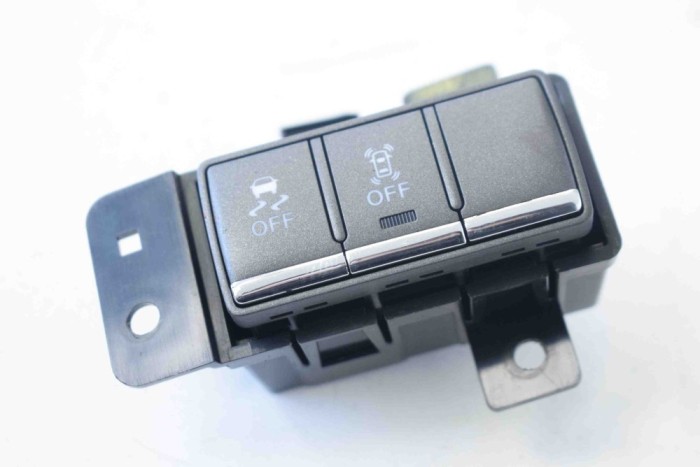 Comutator INFINITI M30 2010 OEM: 1MA0C 10797406