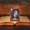 Gibraltar 2012 - Charles Dickens, scriitor, colita neuzata