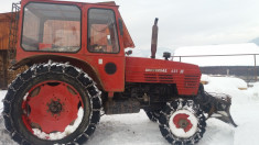 Vand tractor U651 4x4. foto