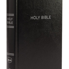 NKJV, Reference Bible, Personal Size Giant Print, Hardcover, Black, Red Letter Edition, Comfort Print