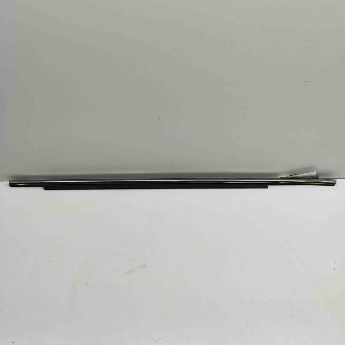 Chedar geam ușă dreapta spate MAZDA CX-5 KF 2022 OEM: KB7W50660C