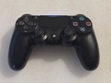 Controller Sony DualShock 4 V2 pentru Playstation 4 (PS4), negru - poze reale