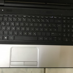 Laptop HP 15 procesor i3