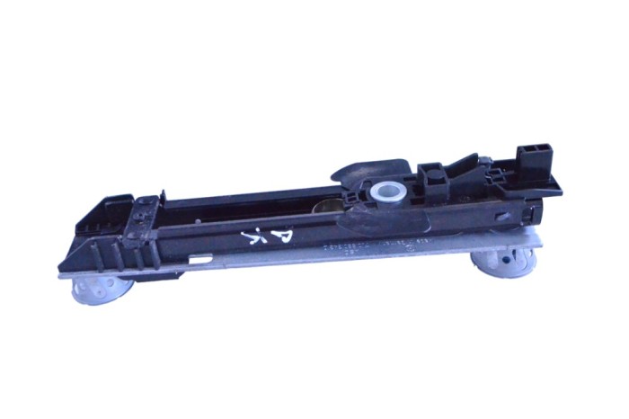Reglaj &icirc;nălțime centura st&acirc;nga față VW TOUAREG 7LA, 7L6, 7L7 2009 OEM: 7L0880343D | 18126286