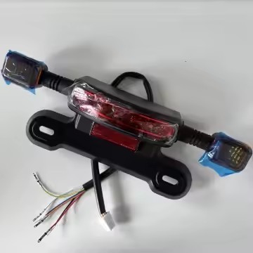 Stop Spate Motocicleta Electrica 3 in 1 LED 12V 24V 36V 48V 60V &amp;ndash; Lampa Frana si Semnalizare pentru Scuter Electric foto