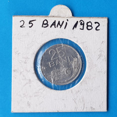 Moneda Republica Socialista Romania CEAUSESCU 25 Bani 1982 in stare foarte buna