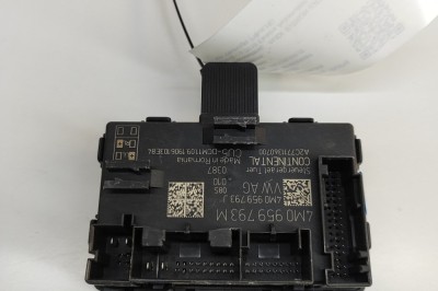 Modul de control ușă st&amp;acirc;nga față AUDI E-TRON GEN 2019 OEM: 4M0959793M,4M0959793J,A2C7711360700 | 28516230 foto