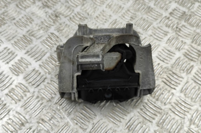 Suport motor dreapta AUDI Q2 GA 2021 OEM: 5WA199262A 28038546