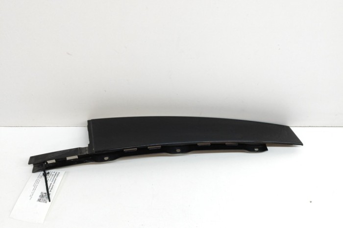Ornament vertical ușă st&acirc;nga spate SKODA SUPERB III Estate 3V5 2018 OEM: 3V0839901 22737517