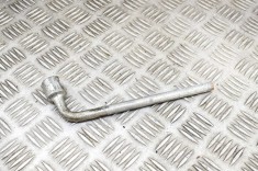 Cheie de piulițe roata VW FOX 5Z1, 5Z3 2009 OEM: 4D0012219A | 18187537