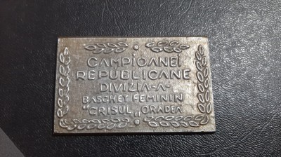 Placheta Campioana Republicana Crisul Oradea 1979 baschet feminin foto