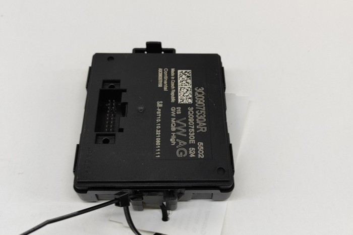 Unitate de control Gateway SKODA KAROQ NU7 2023 OEM: 3Q0907530AR,3Q0907530E,A3C0903570150 | 25398732