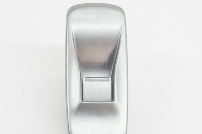 Buton geam ușă st&acirc;nga spate JAGUAR XF X250 2009 OEM: 8X23-14717-AB,03450900 12362938