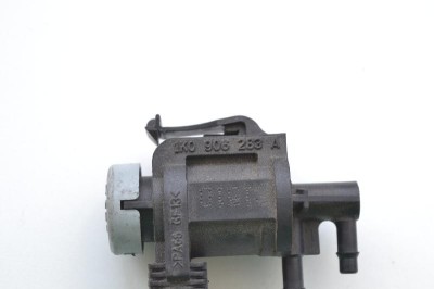 Supapa solenoid SKODA RAPID NH3 2014 OEM: 1K0906283A 2464012 foto