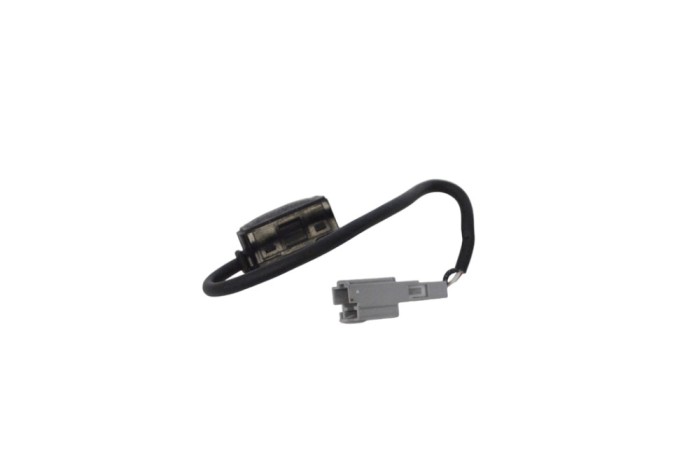 Microfon TESLA MODEL S 2014 OEM: 1004812-00-B 20785063