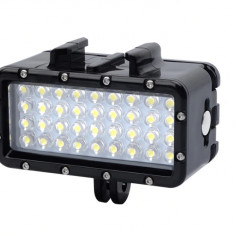 Lampa waterproof 45m pentru camere de actiune