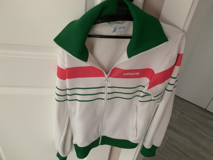 Bluză de Treining Adidas originală,colecția Adistar,mărimea 14 ani.