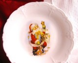 FARFURIE FRUCTIERA PORTELAN HUTSCHENREUTHER BAVARIA ANUL 1997 DECOR DE IARNA CU MOS CRACIUN 26 CM