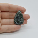 Cabochon serafinit 33x23x6mm c8