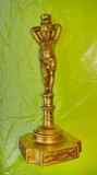F36-Sfesnic vechi Copil pe piedestal bronz masiv aurit anii 1900 stare buna.