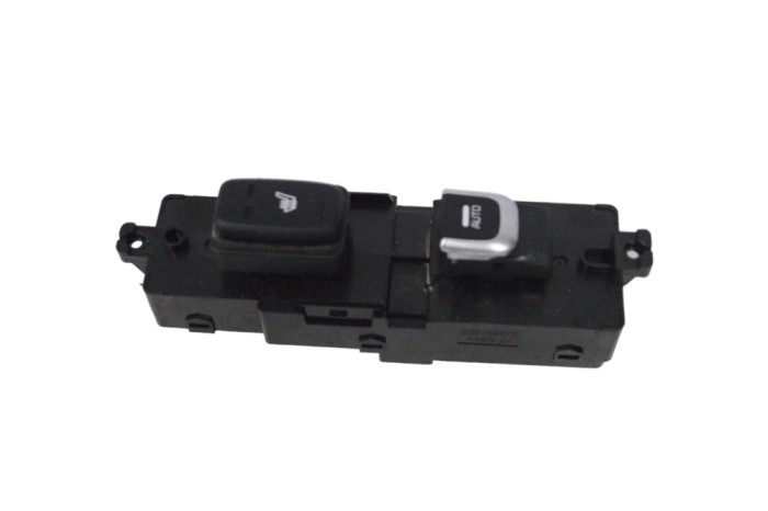 Buton geam ușă dreapta spate KIA SORENTO III UM 2019 OEM: 93590-C5110WK 22218496
