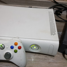 XBOX360 consola XBOX 360 cu mufa HDMI + 1 joc cadou FIFA 14 original