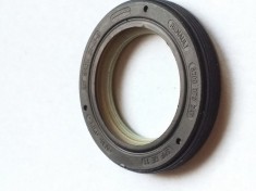 Simering ax came Dacia/Renault/Nissan/Mercedes 8200079247 28x42x6 .K4M K7M .Nou