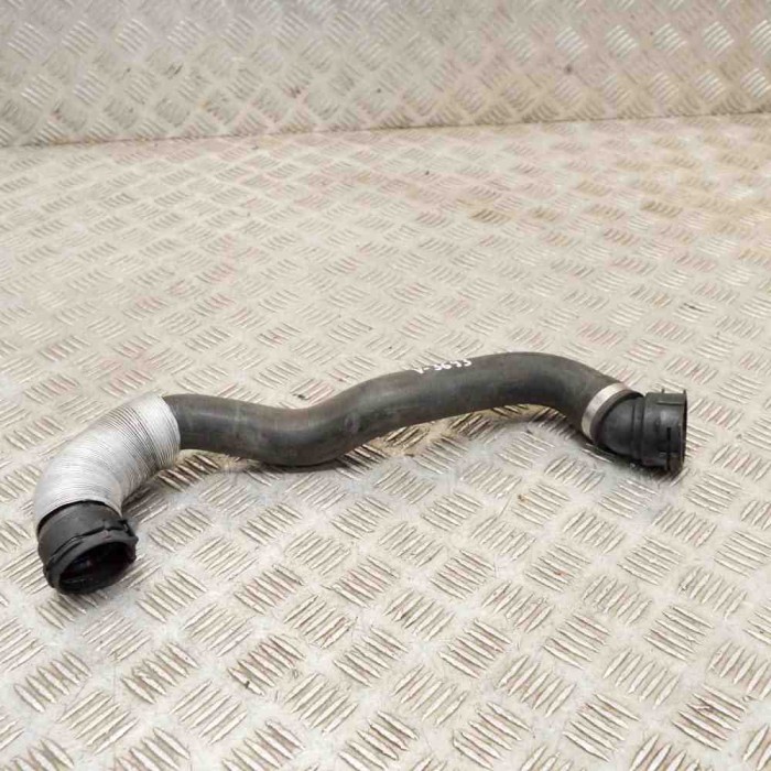 Furtun radiator răcire dreapta BMW 3 E90 2010 OEM: 7552407