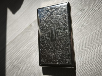 Tabacheta metalica foto