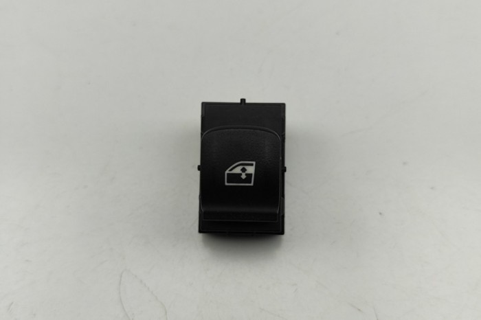 Buton geam ușă dreapta spate BMW 5 G30 2019 OEM: 9327031 31292859