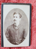 Fotografie tip CDV, barbat cu mustata, sfarsit de secol XIX