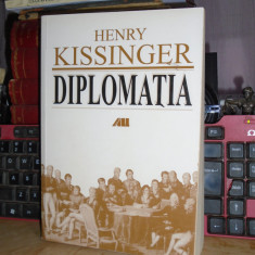 HENRY KISSINGER - DIPLOMATIA , 2003