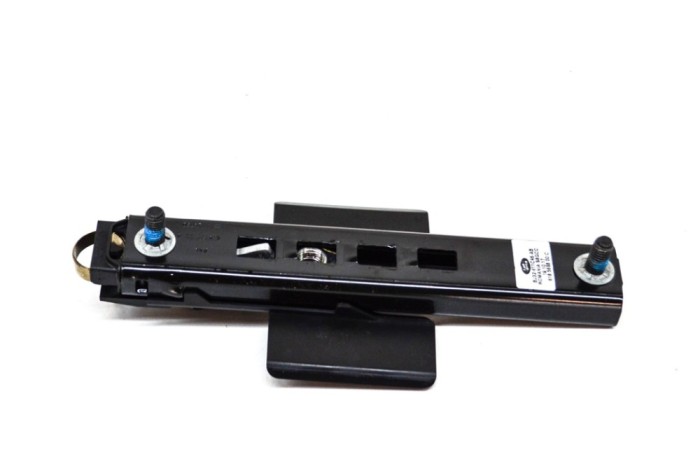 Reglaj &icirc;nălțime centura dreapta față LAND ROVER RANGE ROVER EVOQUE L538 2017 OEM: BJ32-611C46-AB 14550095