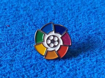 Insigna fotbal - Logo &amp;quot;LA LIGA&amp;quot; SPANIA foto