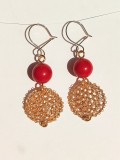 B124. Cercei toscani din sarma crosetata, coral rosu, goldfilled, Lux, Nunta, RavariuArt