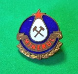 Insigna (veche) fotbal - "MINERUL" PETROSANI cunoscută istoric și sub numele de Jiul Petroșani)