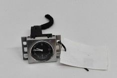Ceas interior VW PASSAT Variant B7 365 2014 OEM: 3AA919204A 30782530
