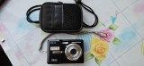 APARAT FOTO DIGITAL PENTACON PRAKTICA DCZ 7.4 , FUNCTIONEAZA CU 2 BATERII AAA .