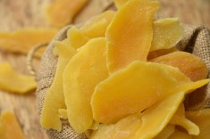 Mango confiat cuburi 1000 g foto