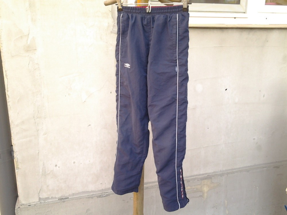 Umbro - pantaloni lungi copii 7 - 8 ani, 7-8 ani | Okazii.ro