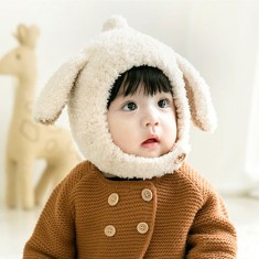 Caciulita ivore pentru bebelusi - Bunny (Marime Disponibila: 6-9 luni (Marimea