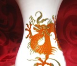 VAZA PORTELAN SCHAUBACH BAVARIA DECOR DRAGON CU GOLD RELIEF ANUL 1962