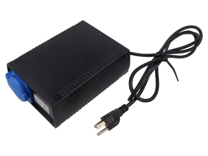 Autotransformator 115V 600VA 230V