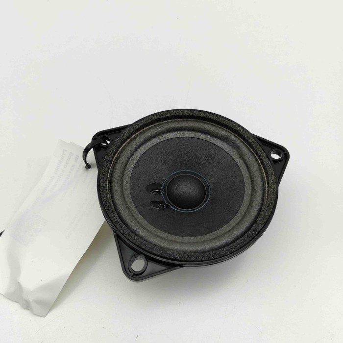 Difuzor ușă dreapta față AUDI E-TRON GT 2023 OEM: 971035415E 31456789