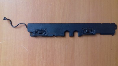 Bezel cu difuzoare HP 840 foto