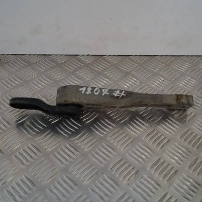 Suport motor spate SEAT ALHAMBRA 710, 711 2011 OEM: 7N0199855A 2103289 foto